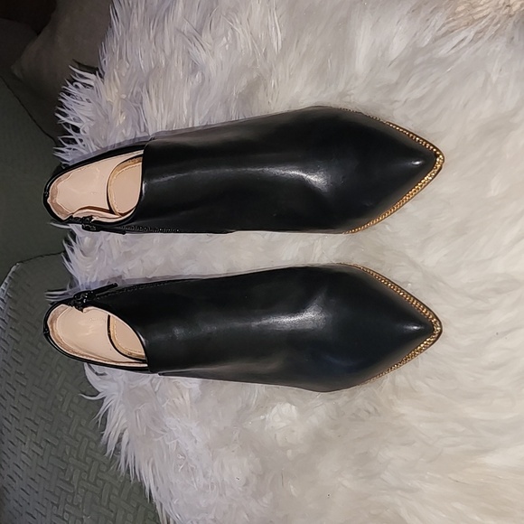 BCB Generation Black Heeled Boot - Picture 2 of 9